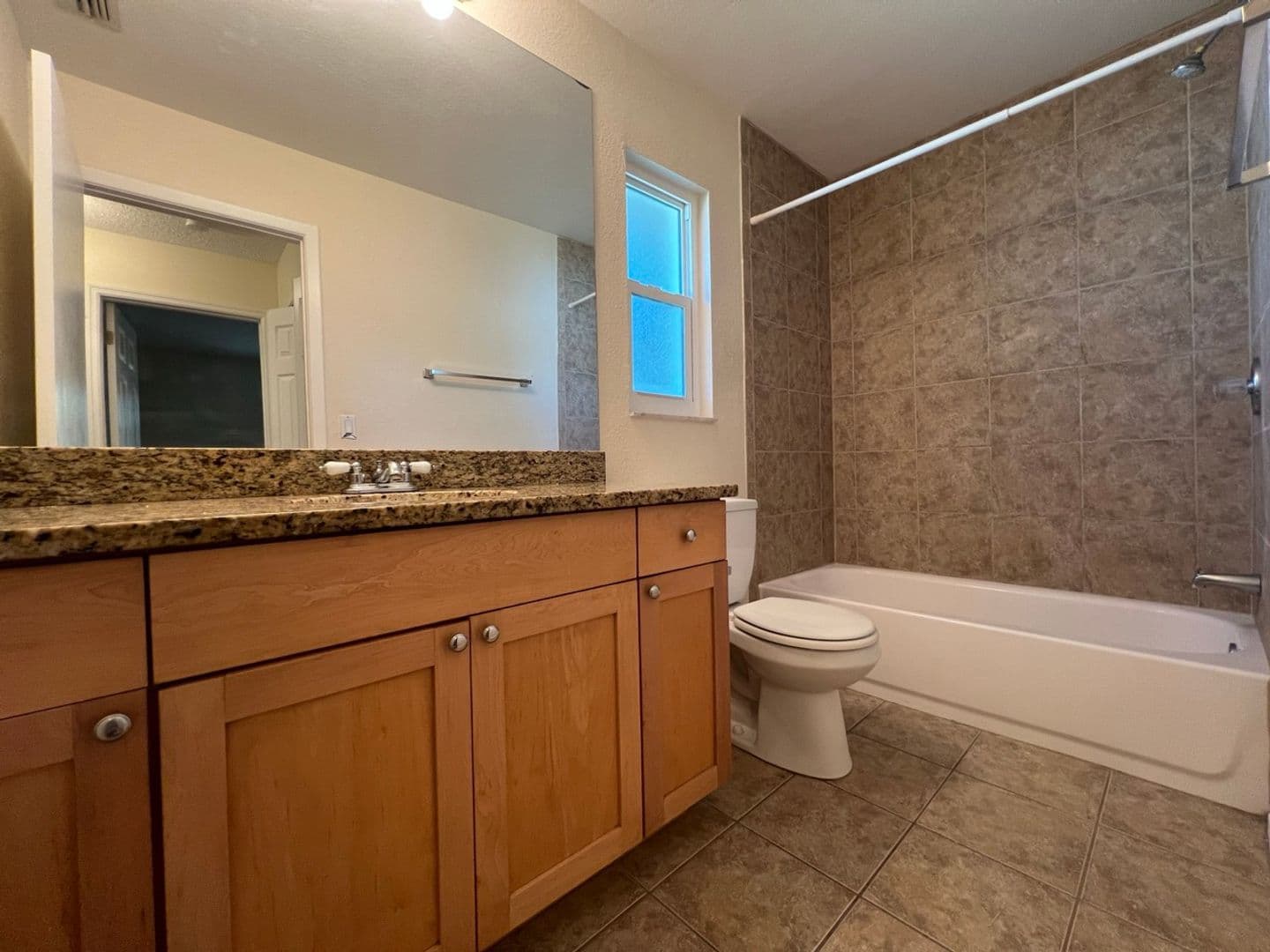Palm Harbor House: 1371 Tenby Way