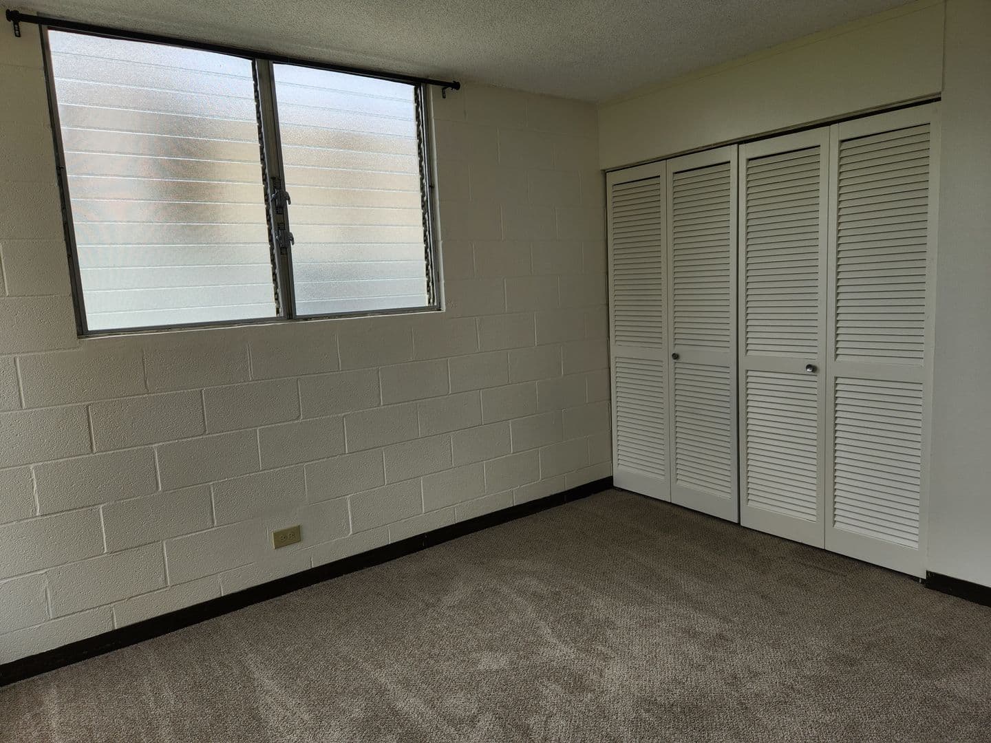 Honolulu Apartment: 2976 Ala Ilima Street