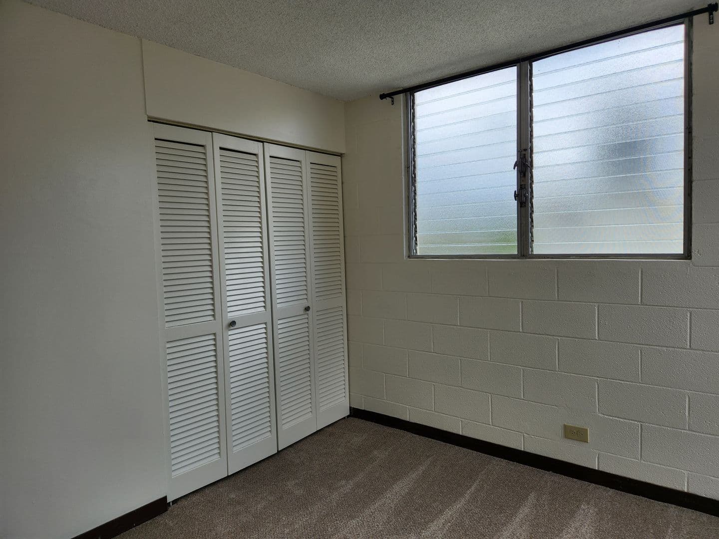 Honolulu Apartment: 2976 Ala Ilima Street