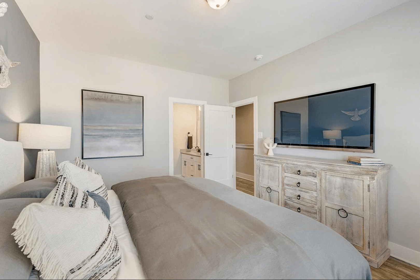 Denton Townhome: 3705 Pockrus Page Rd