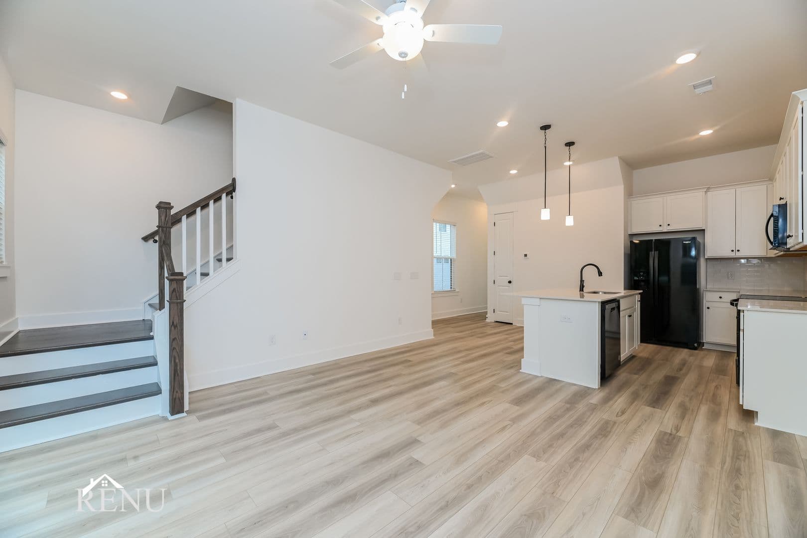 North Charleston Apartment: 4275 O'Hear Ave