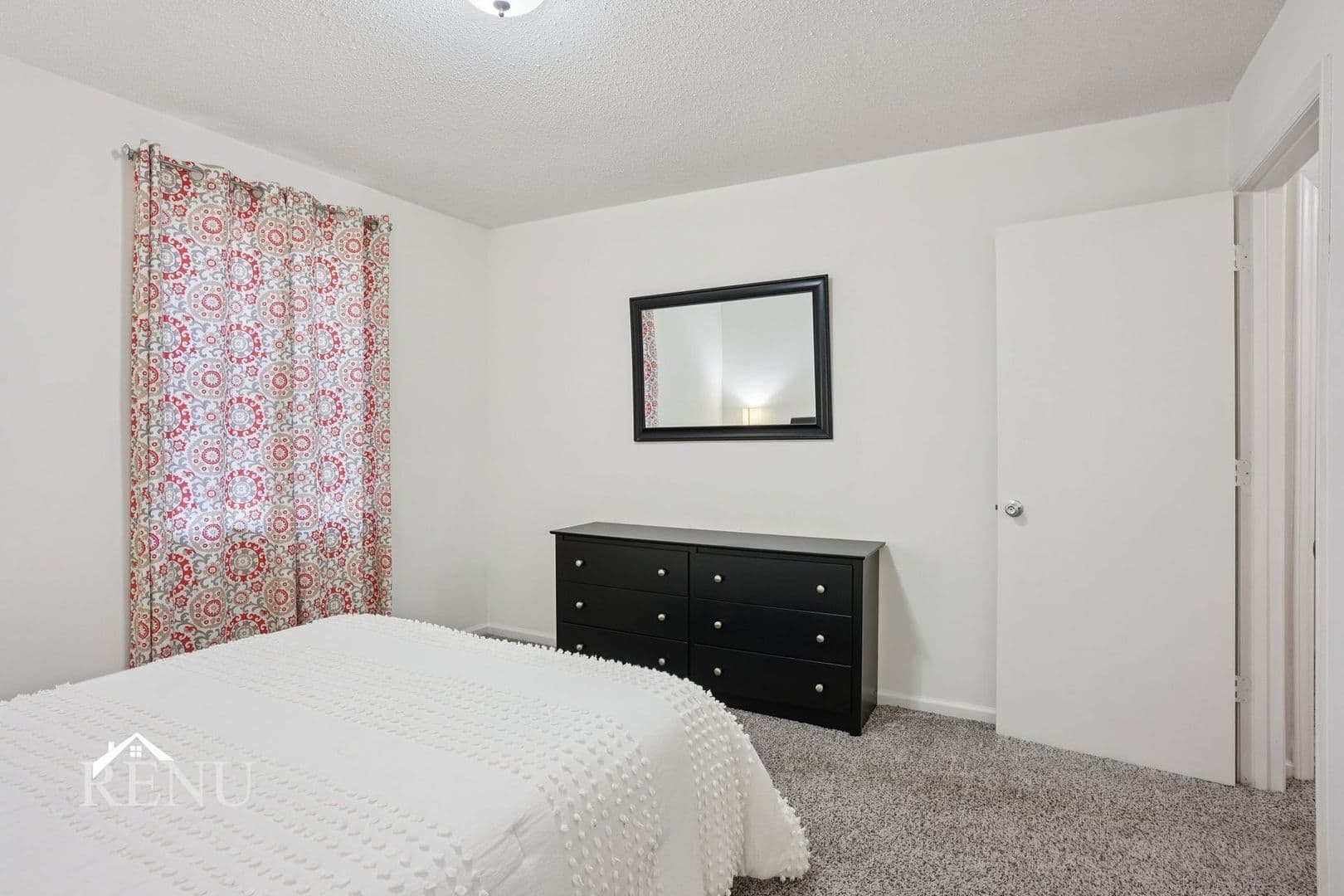 Kernersville Apartment: 520 Michael St