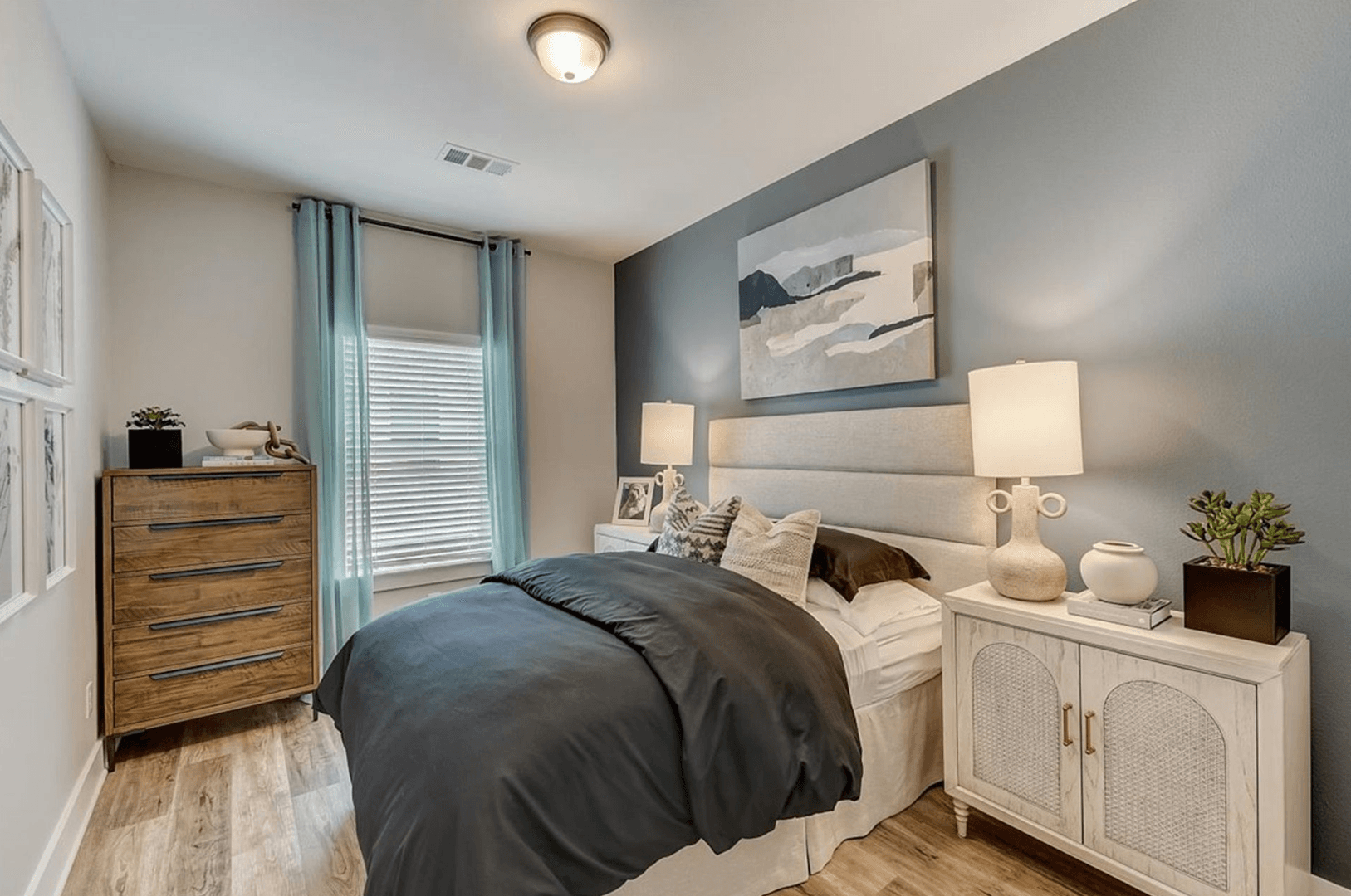 Denton Townhome: 3705 Pockrus Page Rd