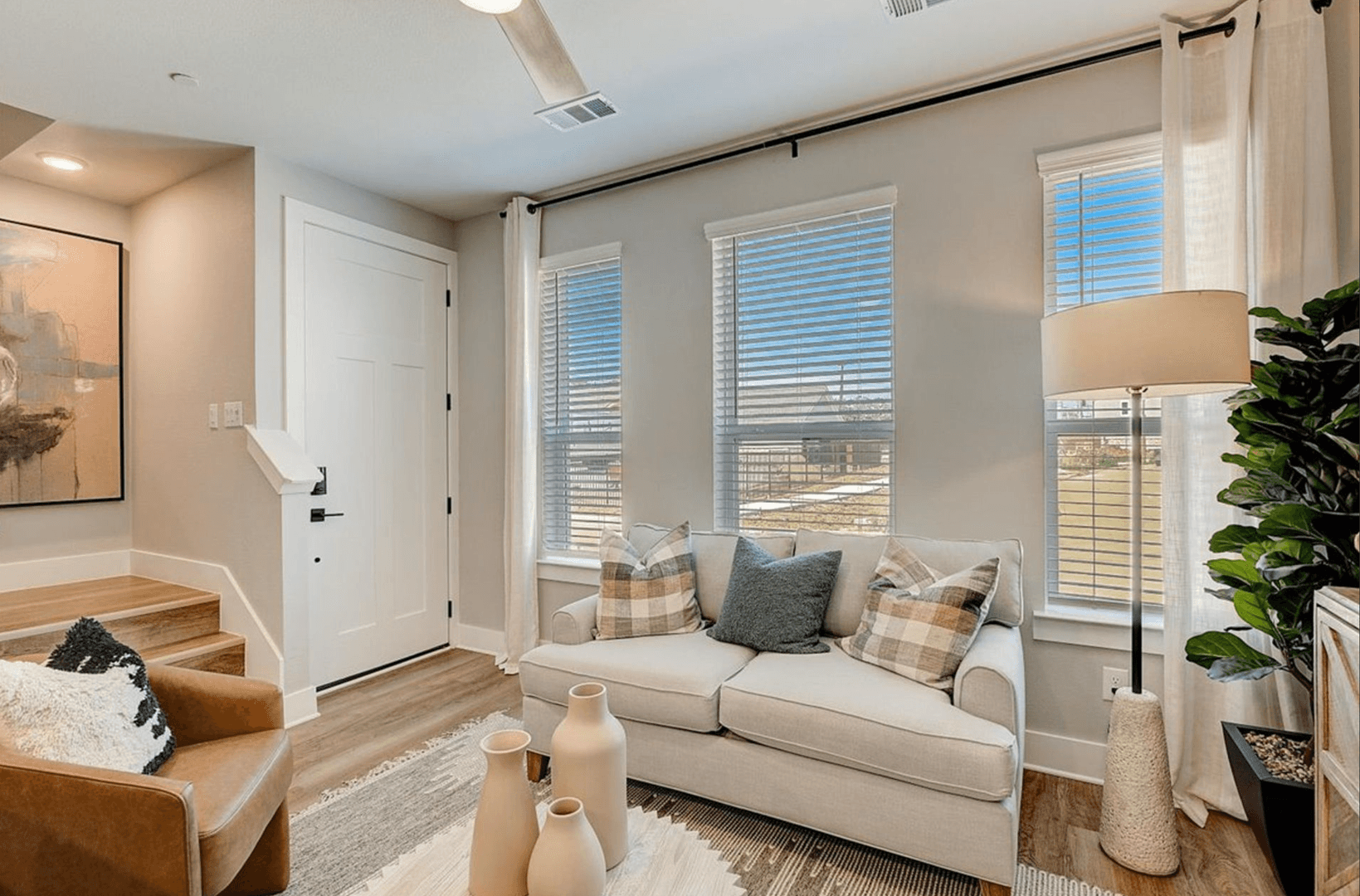 Denton Townhome: 3705 Pockrus Page Rd