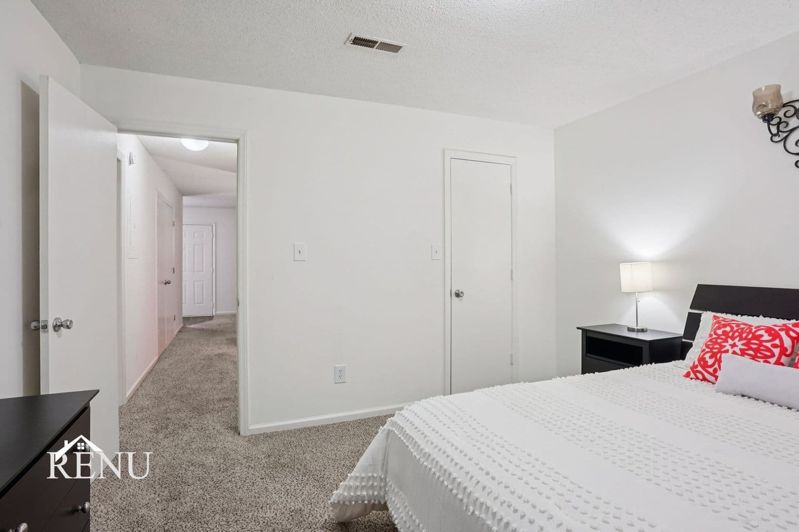 Kernersville Apartment: 520 Michael St