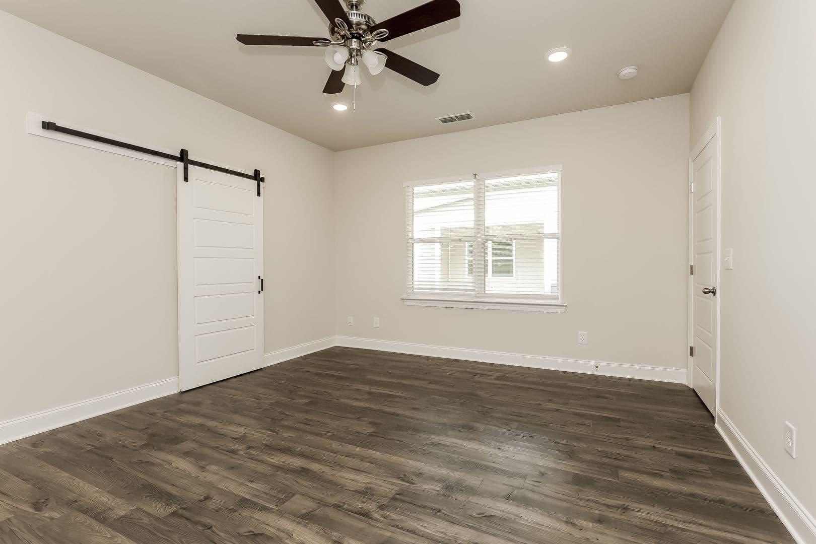Murfreesboro Townhome: 2500 Elmcroft Ave