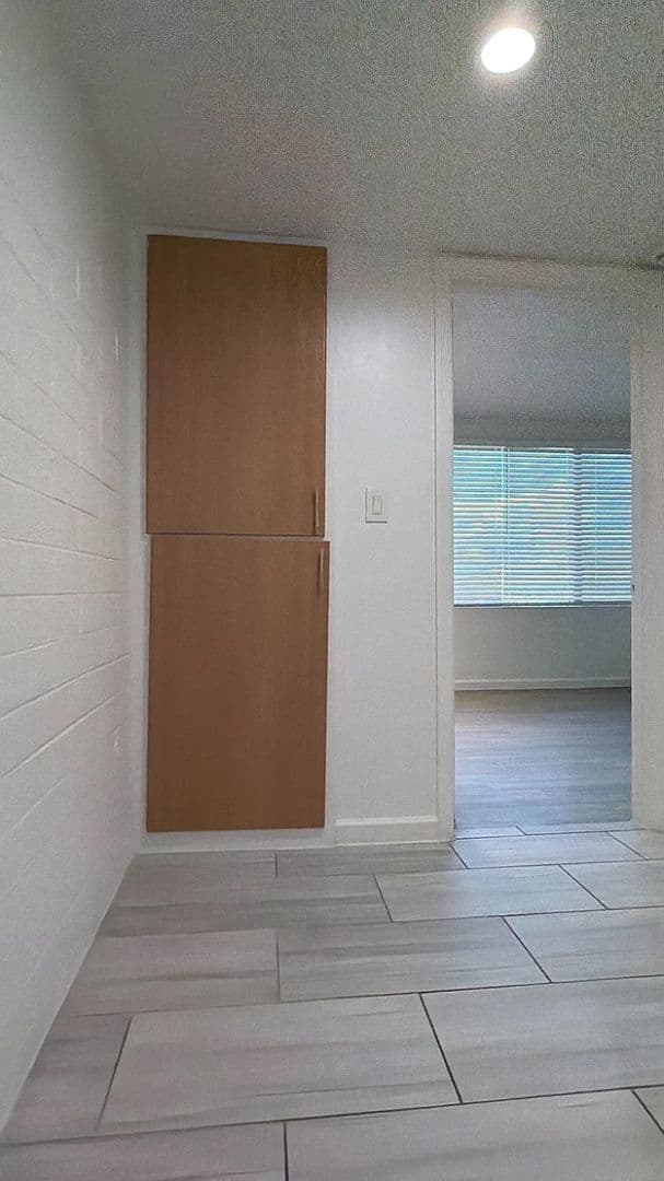 Scottsdale Apartment: 7325 East Belleview Street