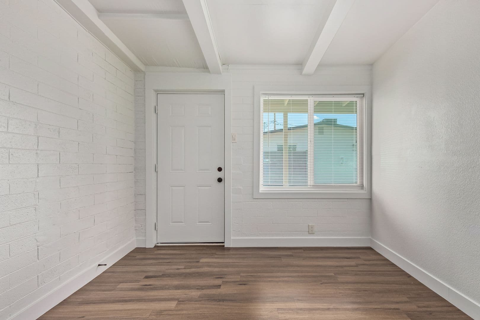 Phoenix Apartment: 4218 North 17th Street