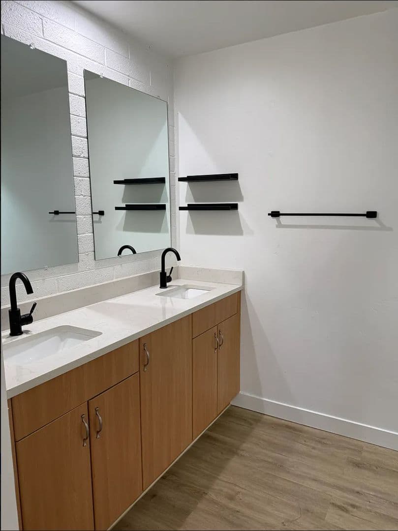 Scottsdale Apartment: 7325 East Belleview Street
