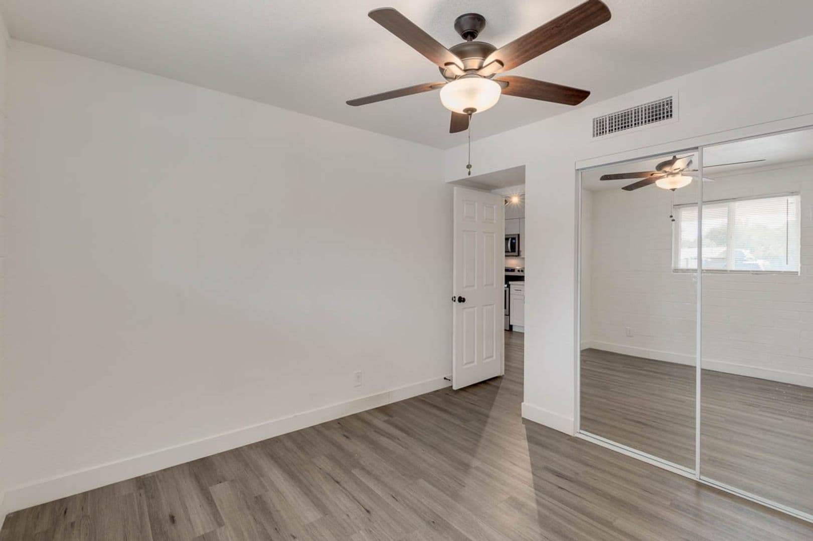 Phoenix Apartment: 4218 North 17th Street