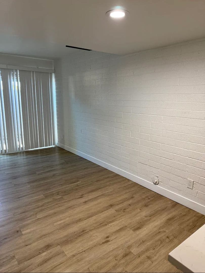 Scottsdale Apartment: 7325 East Belleview Street