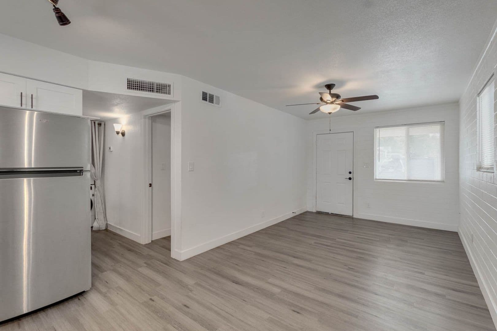 Phoenix Apartment: 4218 North 17th Street