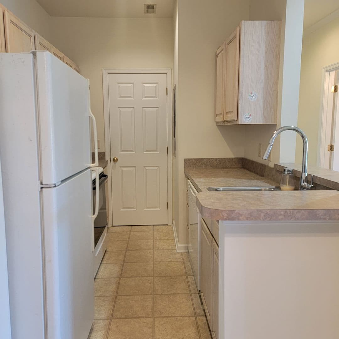 Rehoboth Beach Condo: 400 Cascade Lane
