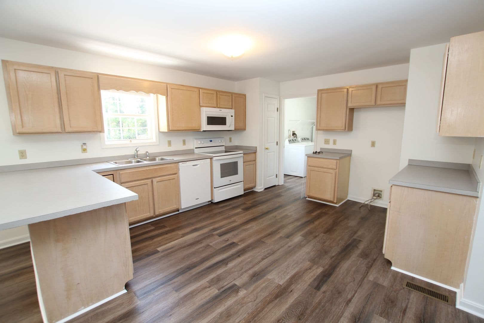 Milton House: 119 Morris Ave.