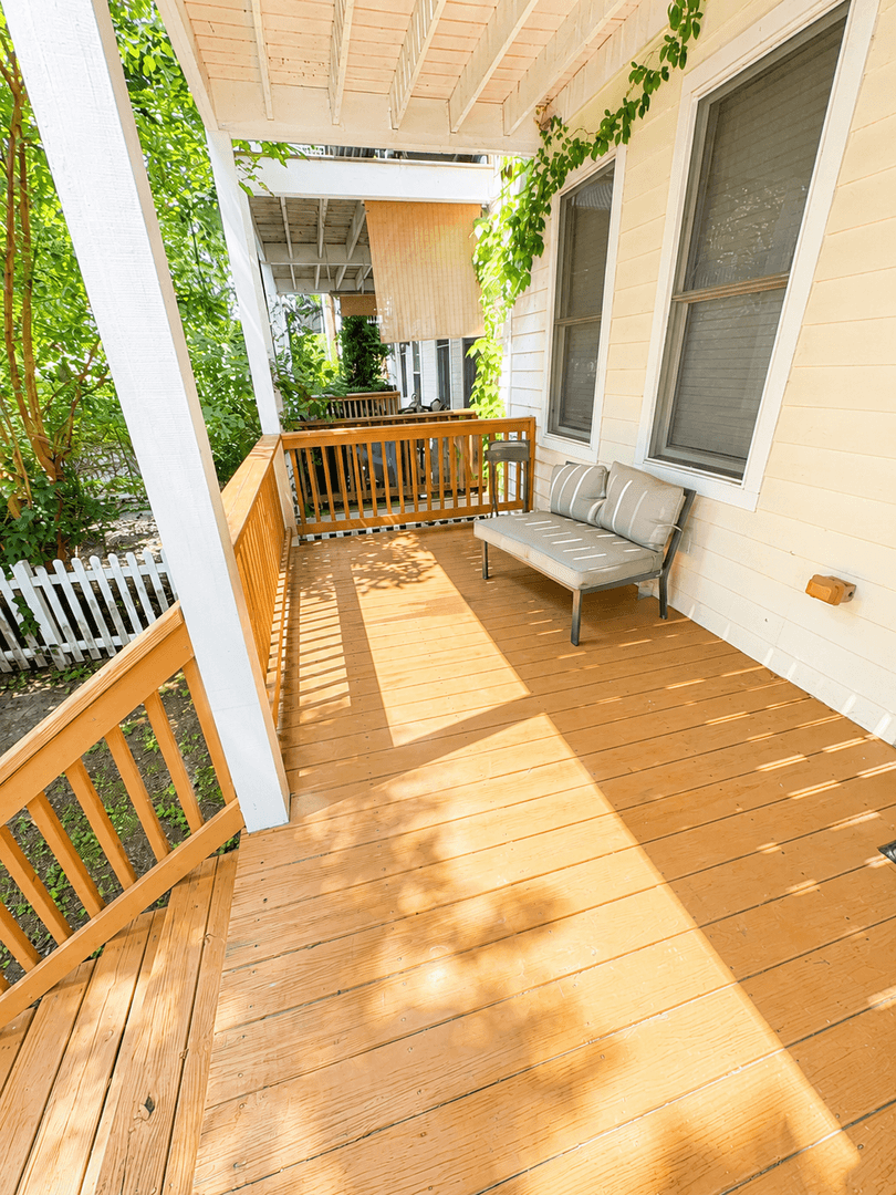 Richmond House: 1512 Porter St