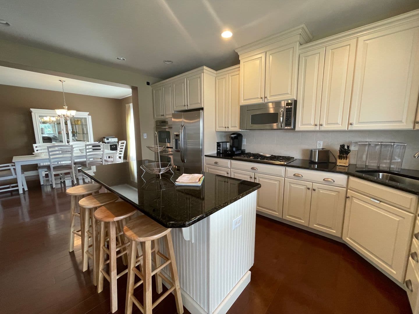 Rehoboth House: 19082Hummingbird Lane