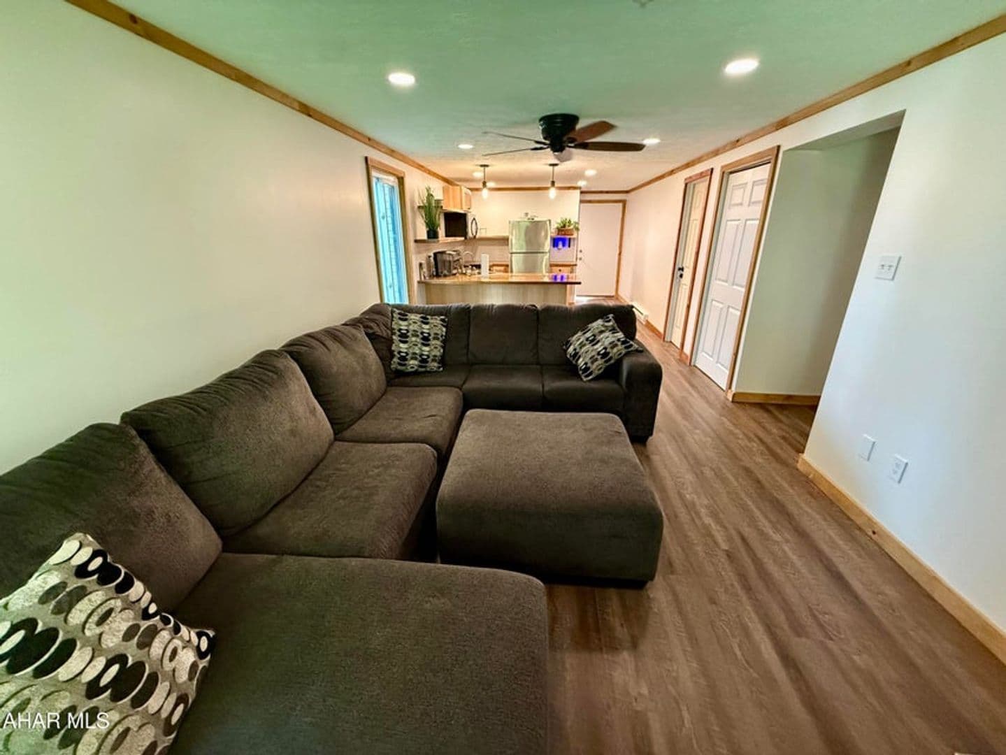 Claysburg House: 143 E. Valley Point Deer Run Lane Unit 1128