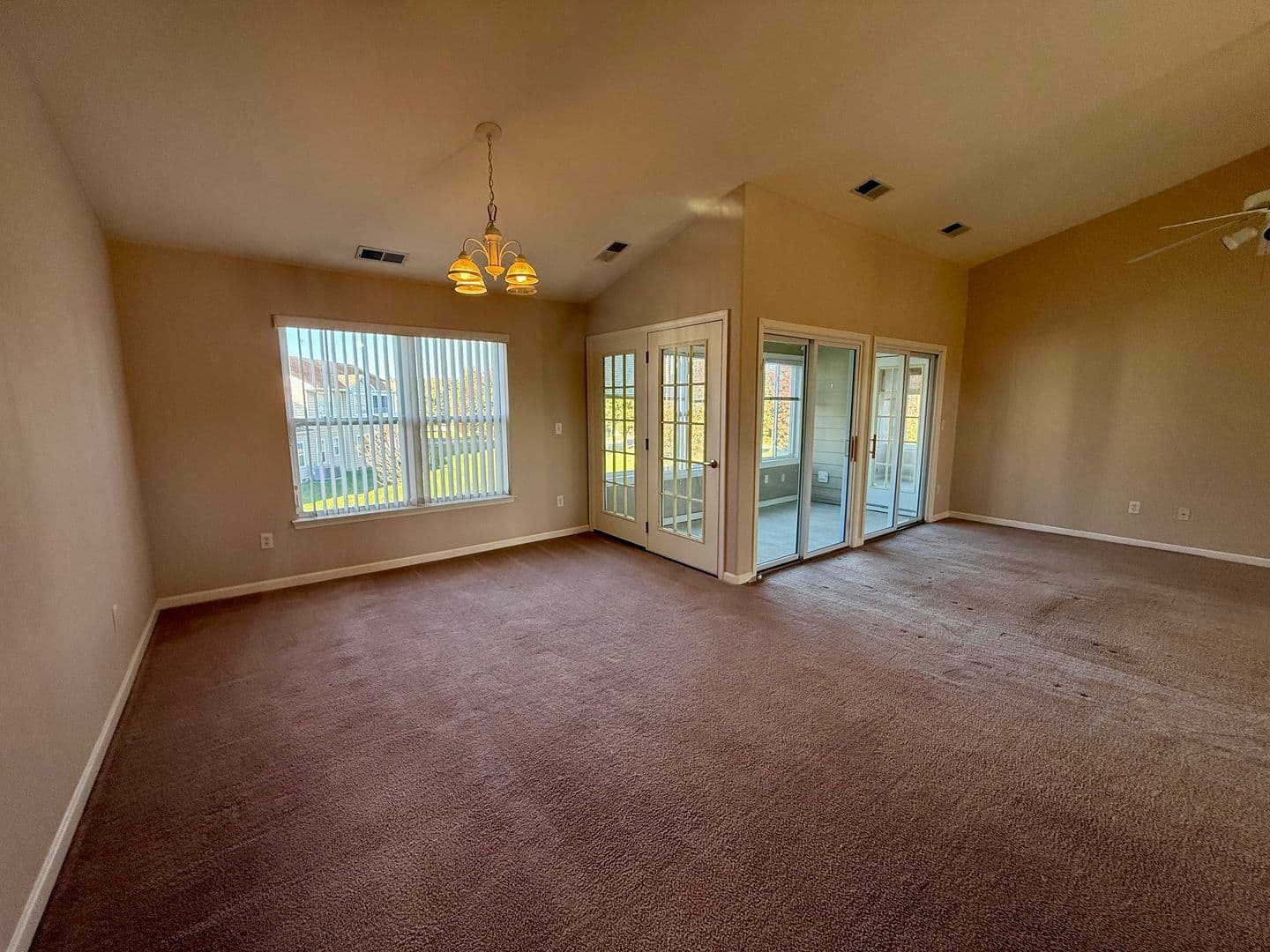 Milford Condo: 131 Barksdale Ct.