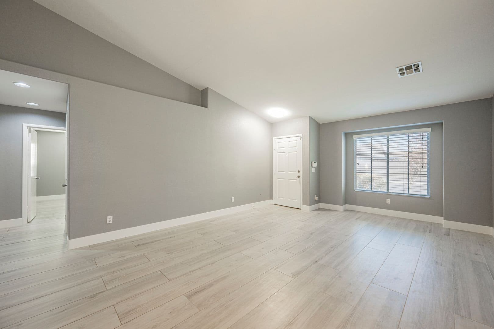 Las Vegas House: 6067 Turtle River Ave.