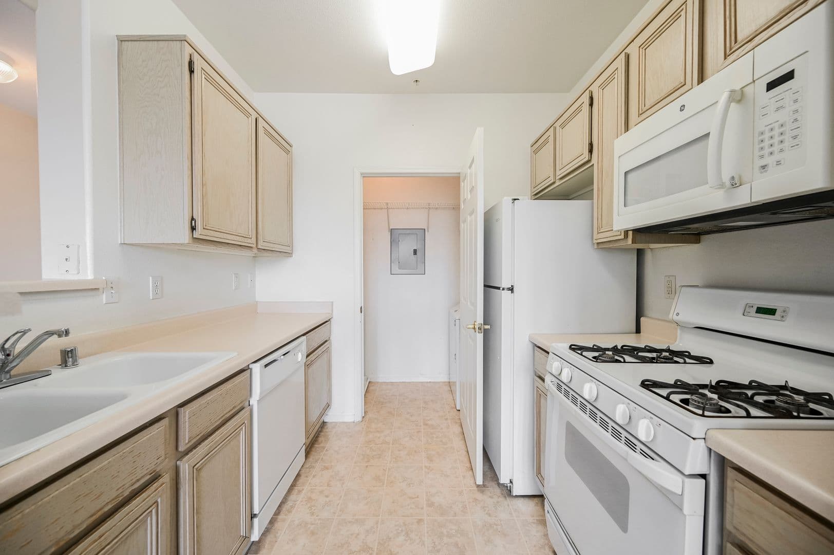Las Vegas House: 7107 S. Durango Dr. #306