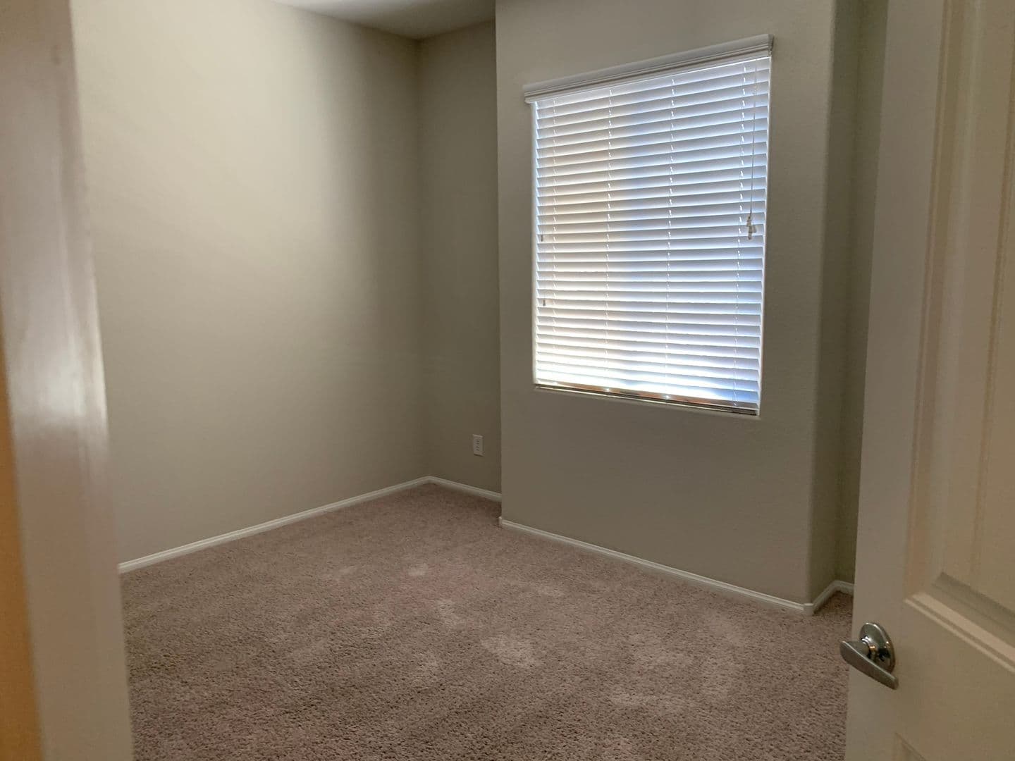 Las Vegas House: 7571 Captain Lord