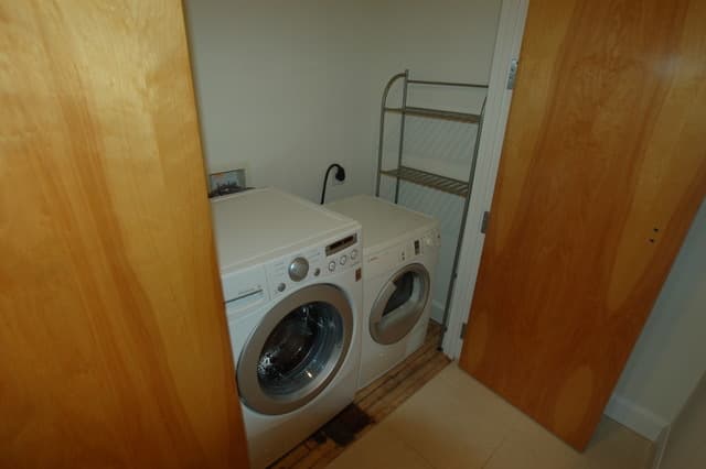 Columbus Condo: 106 N High St., Unit 401