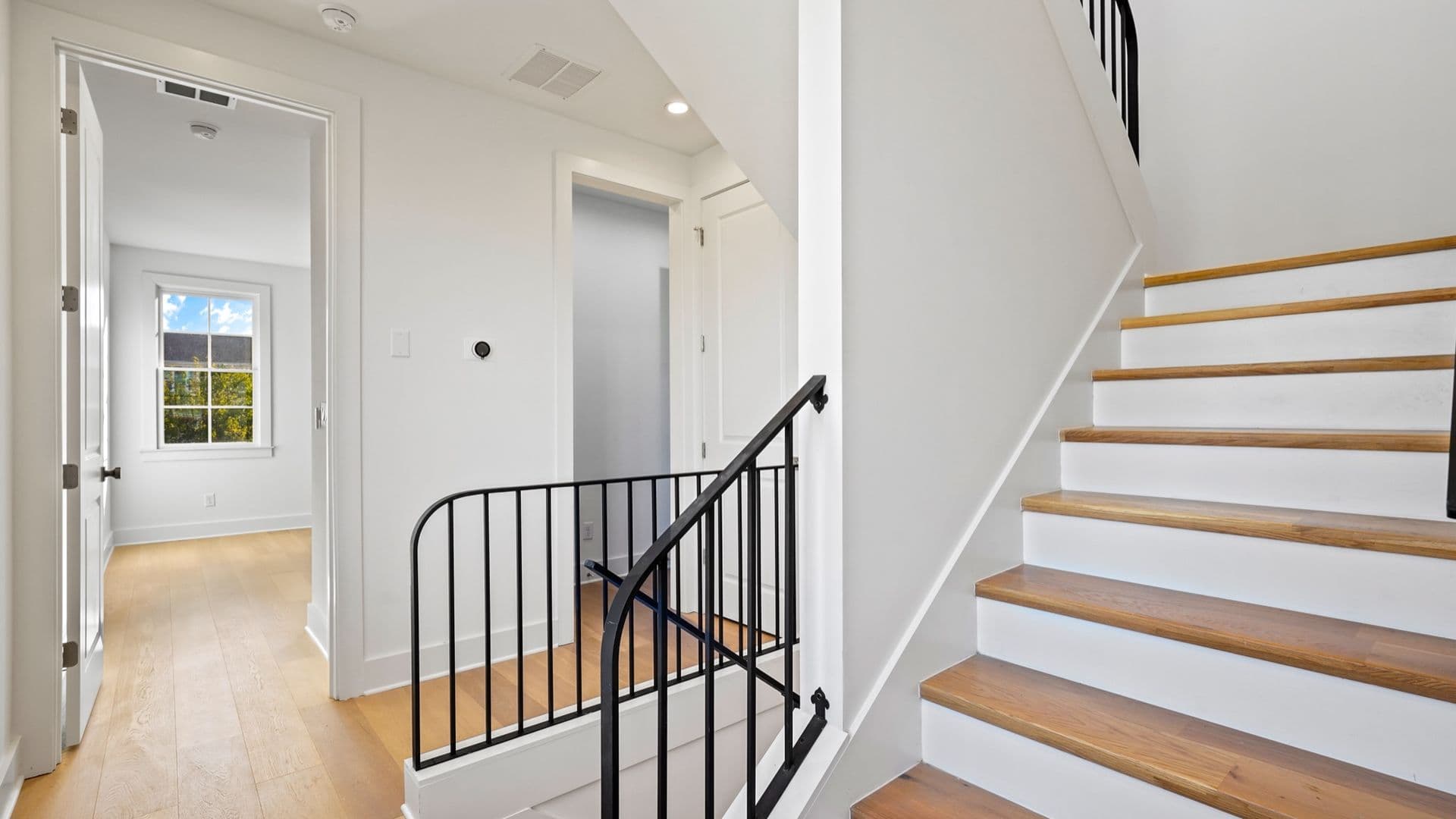 Memphis House: 714 Meditation Ln