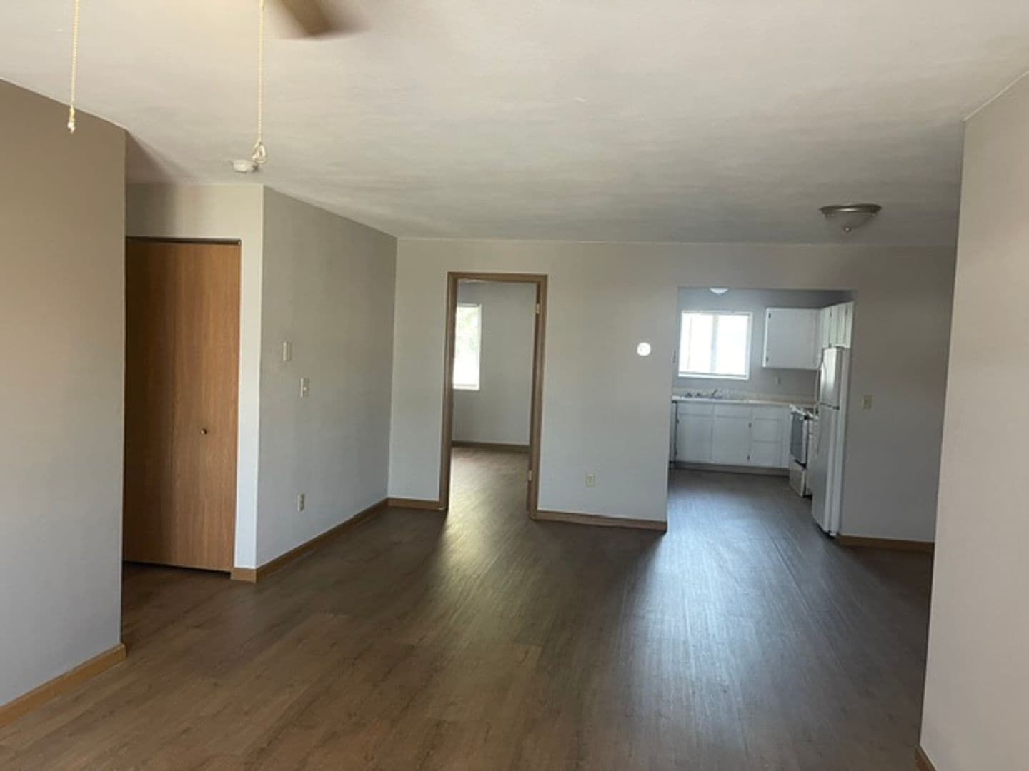 Belleville Apartment: 1000 Royal Heights Road