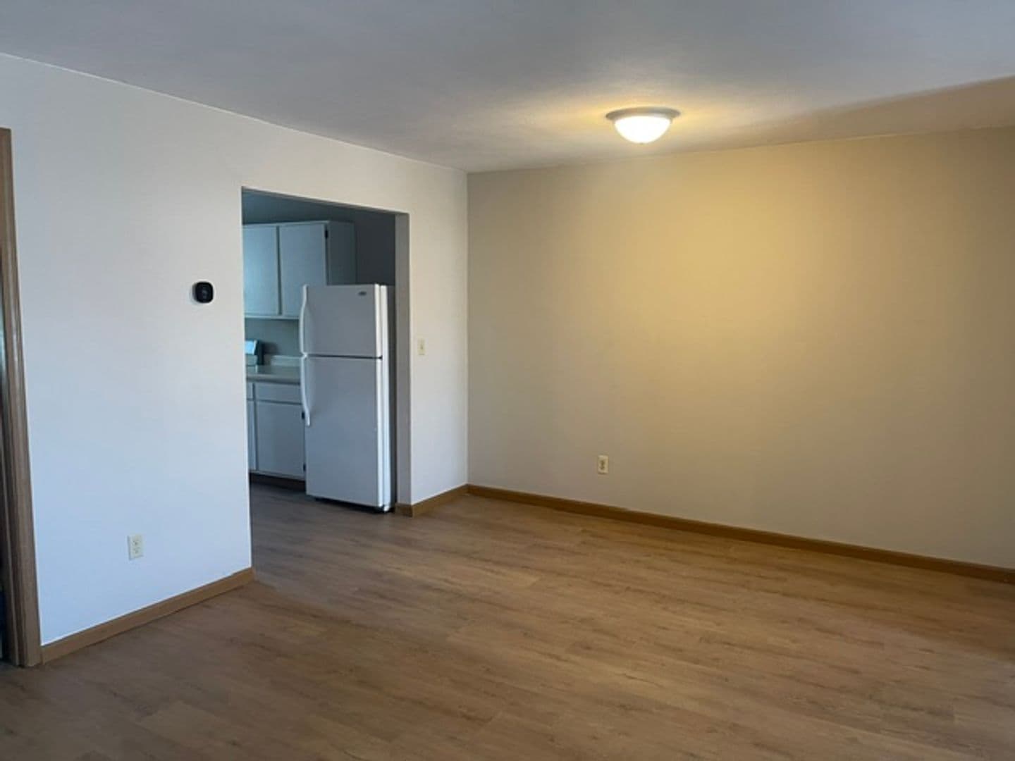 Belleville Apartment: 1000 Royal Heights Road