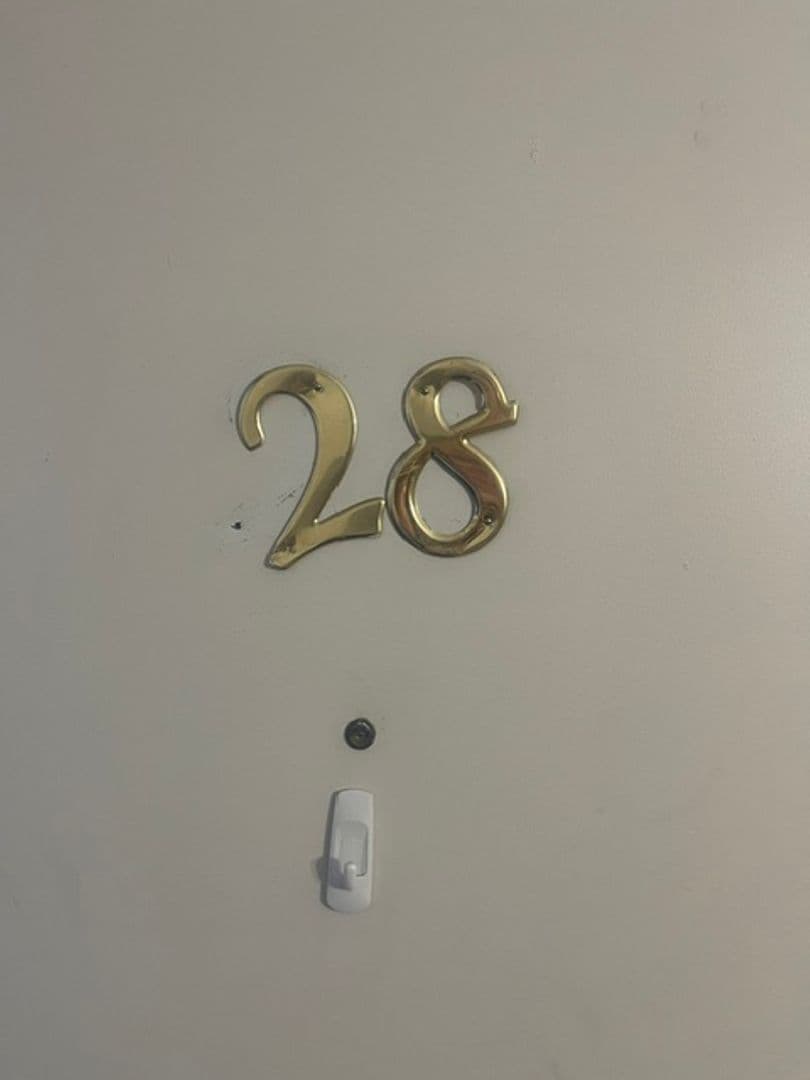 Belleville Apartment: 1000 Royal Heights Road