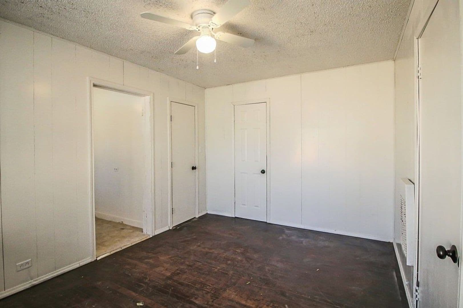 Lubbock Apartment: 1805 Avenue R