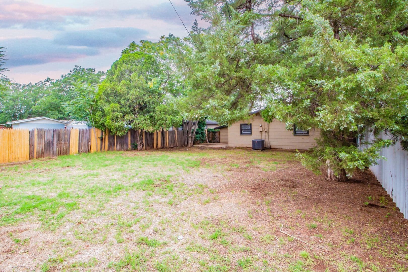 Lubbock House: 5105 39th Street