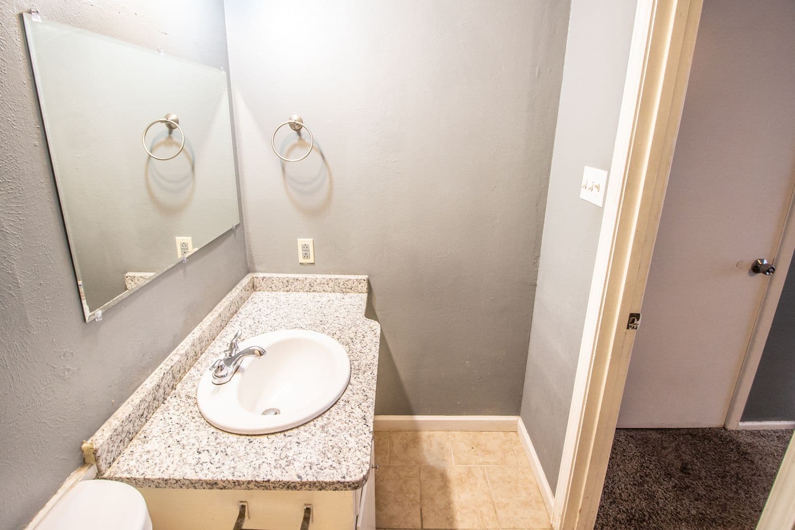 Lubbock Apartment: 2105 49th Street