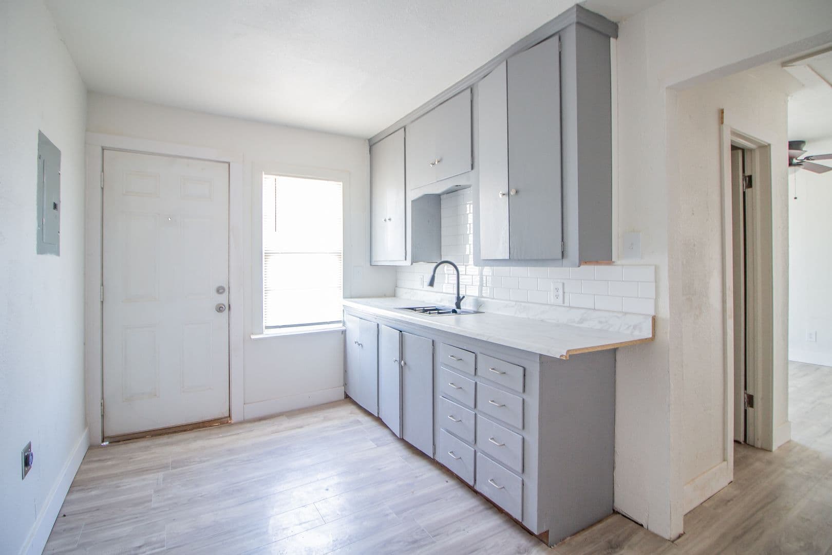 Lubbock Apartment: 302 Avenue U