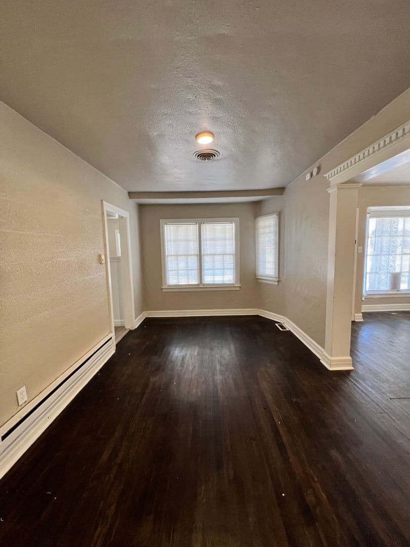 Lubbock House: 2009 22nd Street