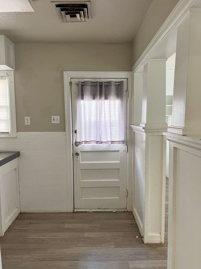 Lubbock House: 2009 22nd Street