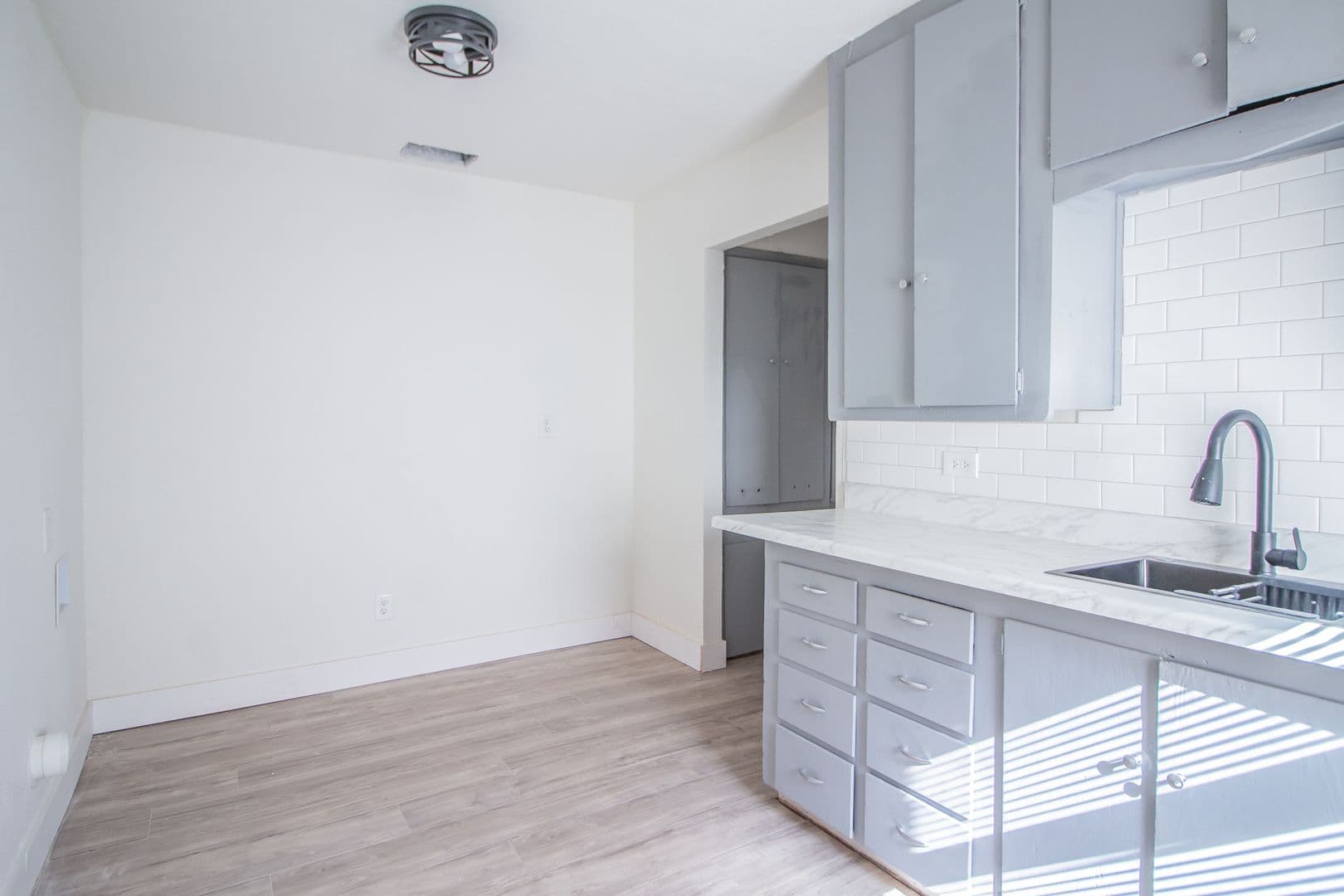 Lubbock Apartment: 302 Avenue U