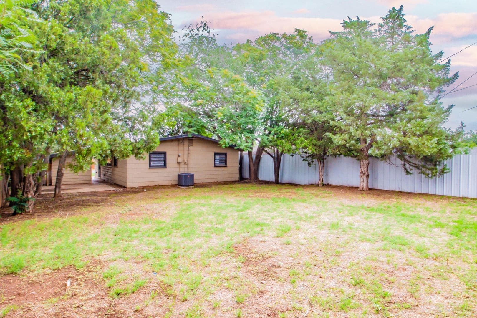 Lubbock House: 5105 39th Street