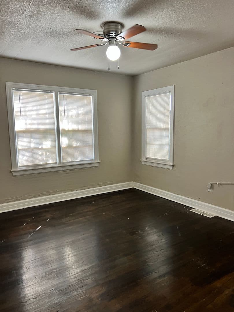 Lubbock House: 2009 22nd Street