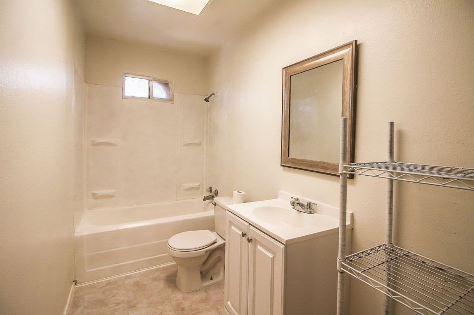 Lubbock Apartment: 1805 Avenue R