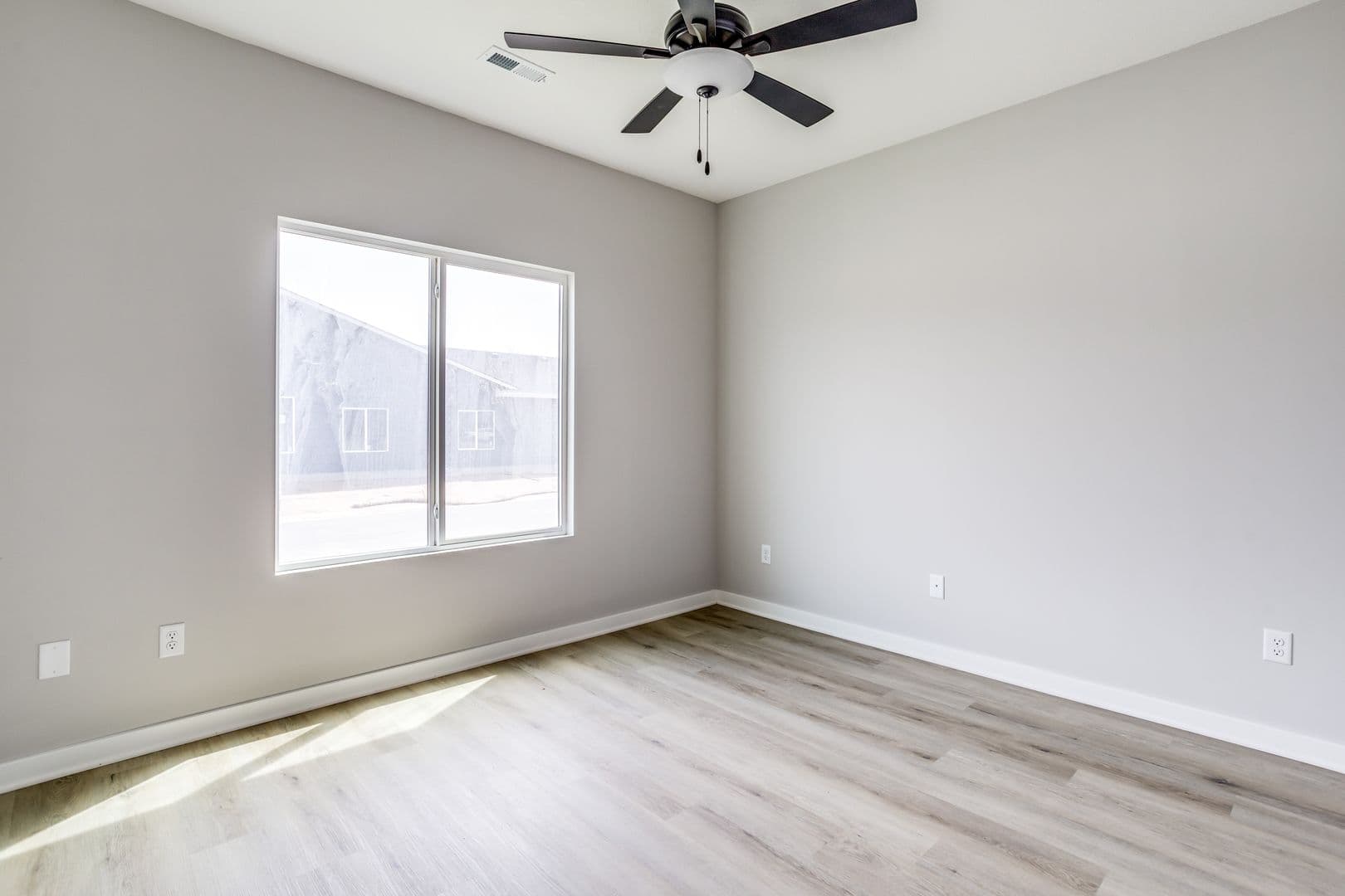 Maize Townhome: 5433 N Briskbay Ct