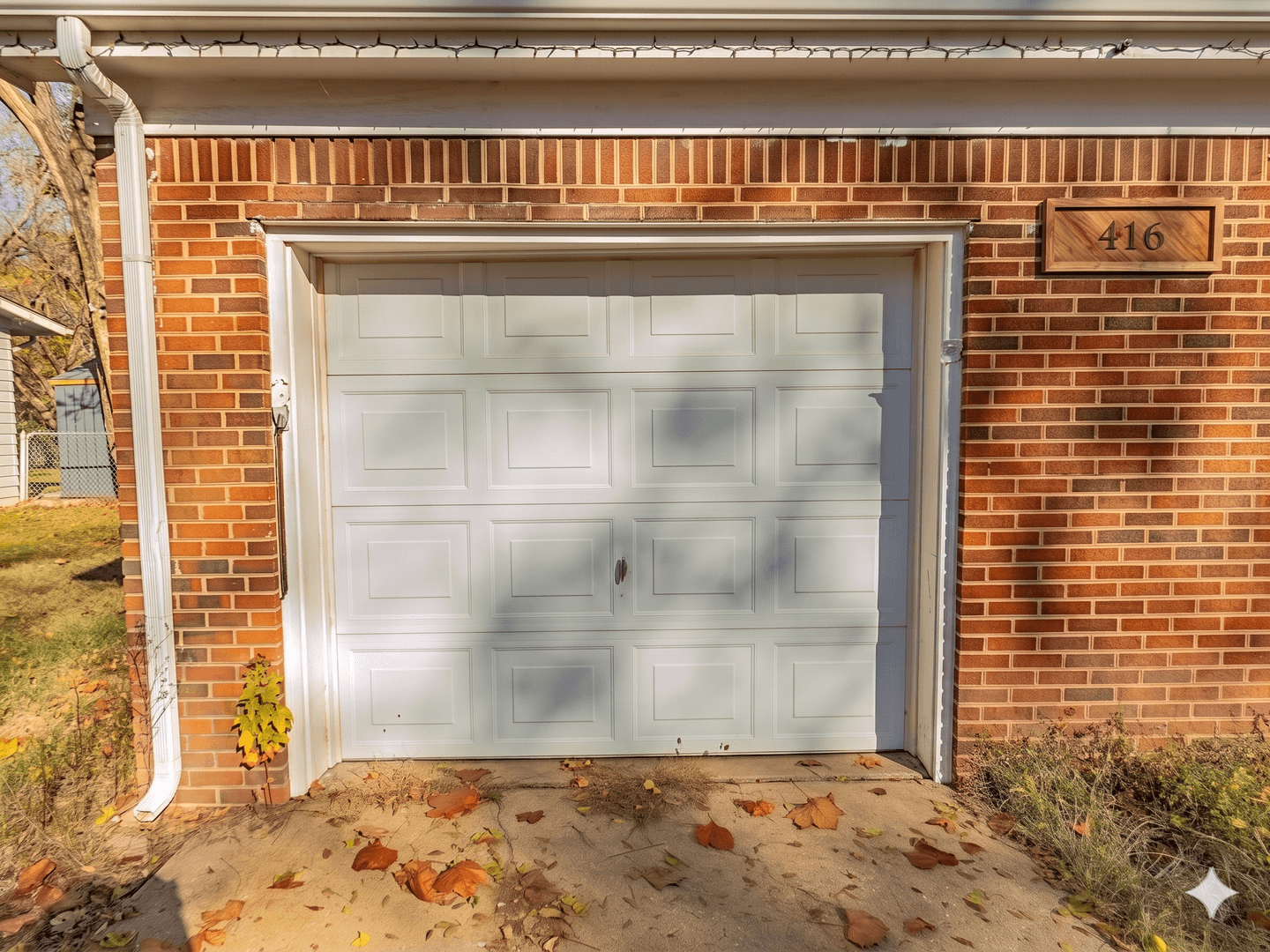 Haysville House: 416 W Spring Dr