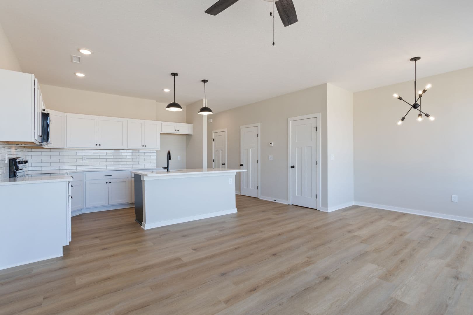 Maize House: 12177 W Fennec St