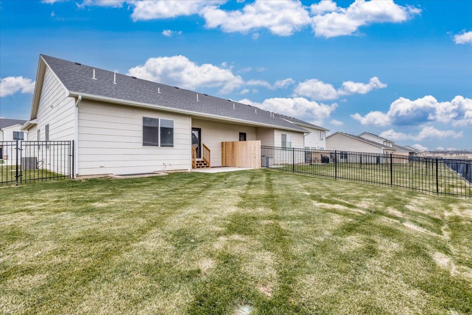 Maize House: 12014 W Swift Fox St