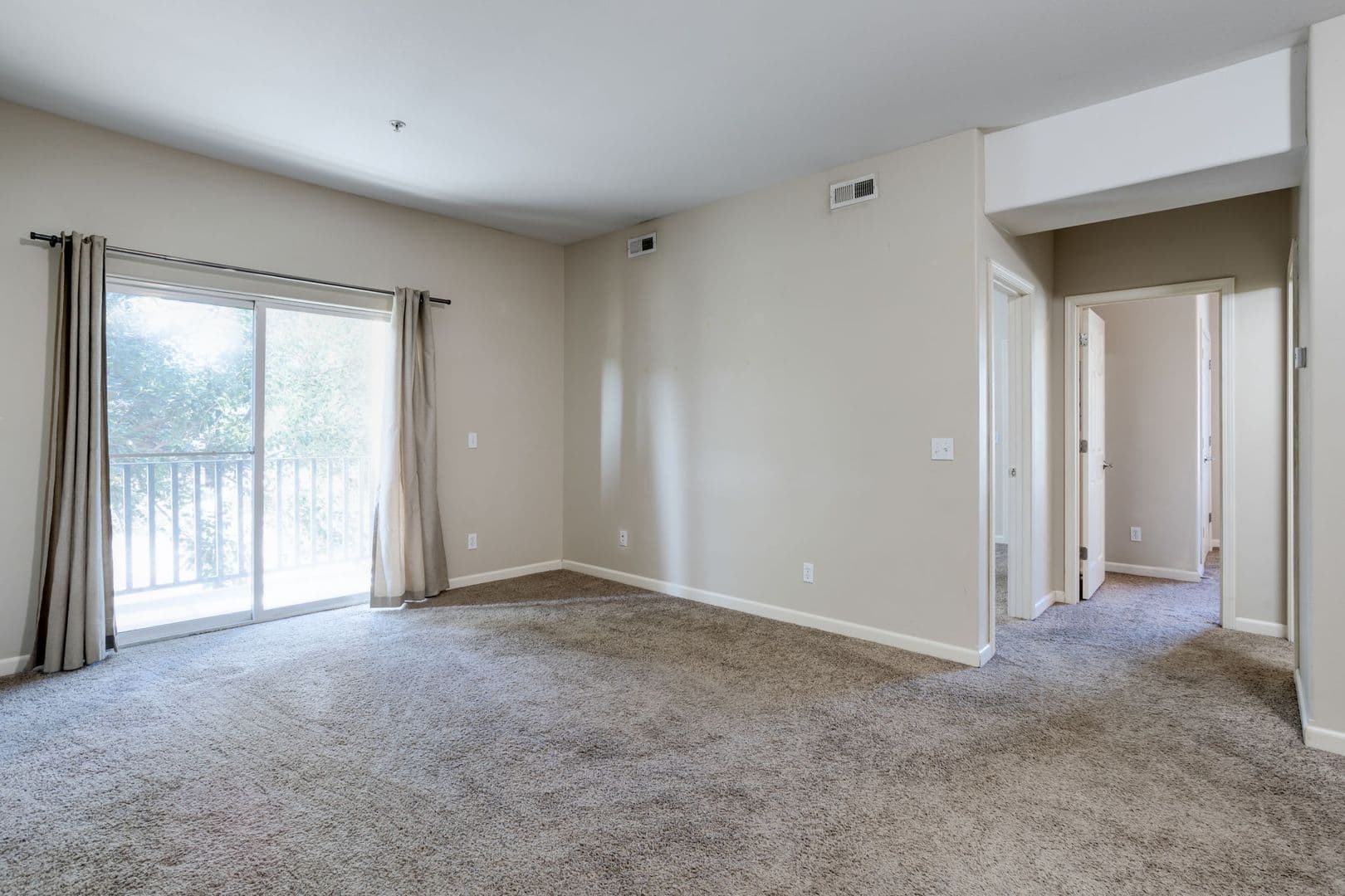 Wichita Apartment: 3414 E Central Ave