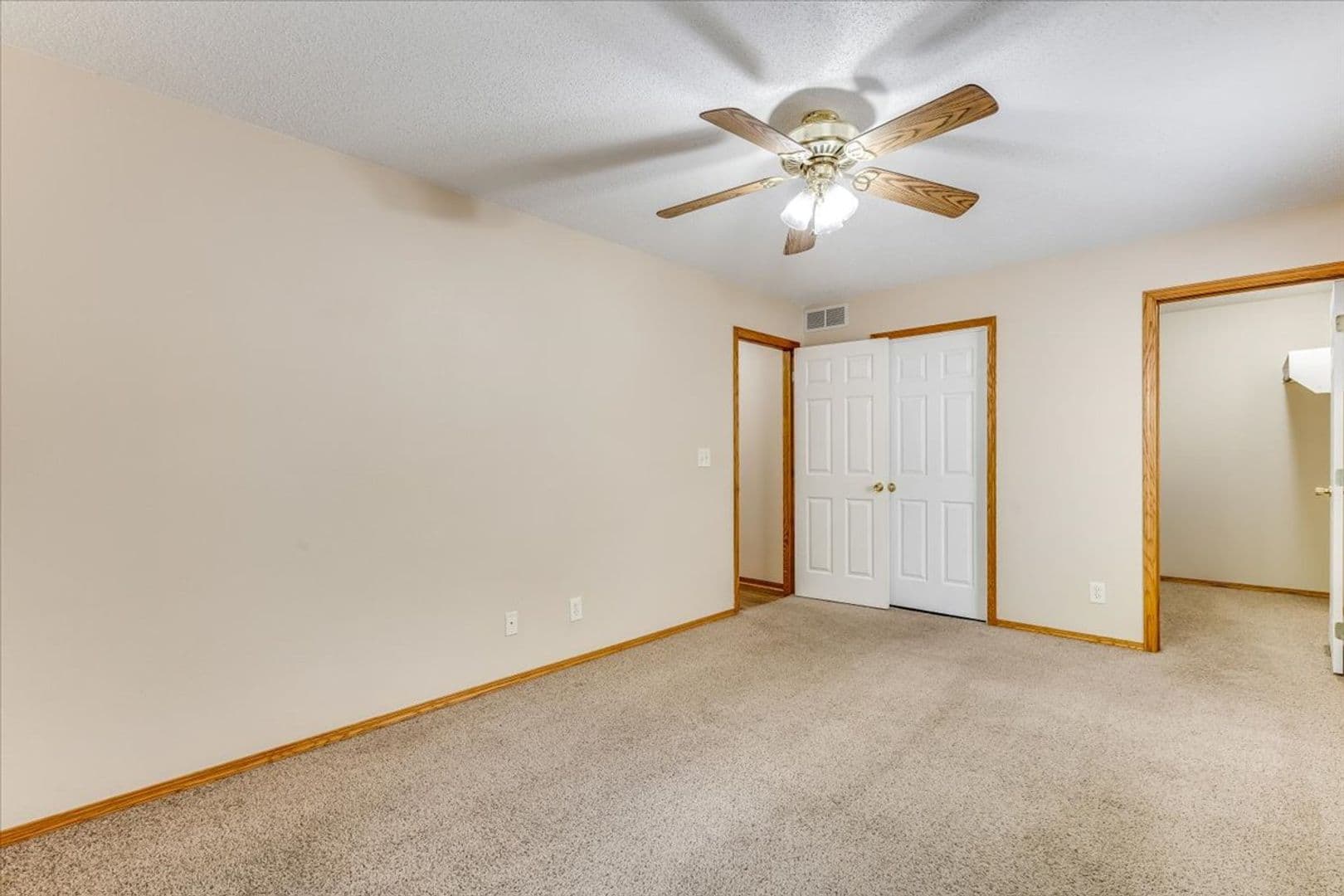 Wichita House: 121 N Florence St