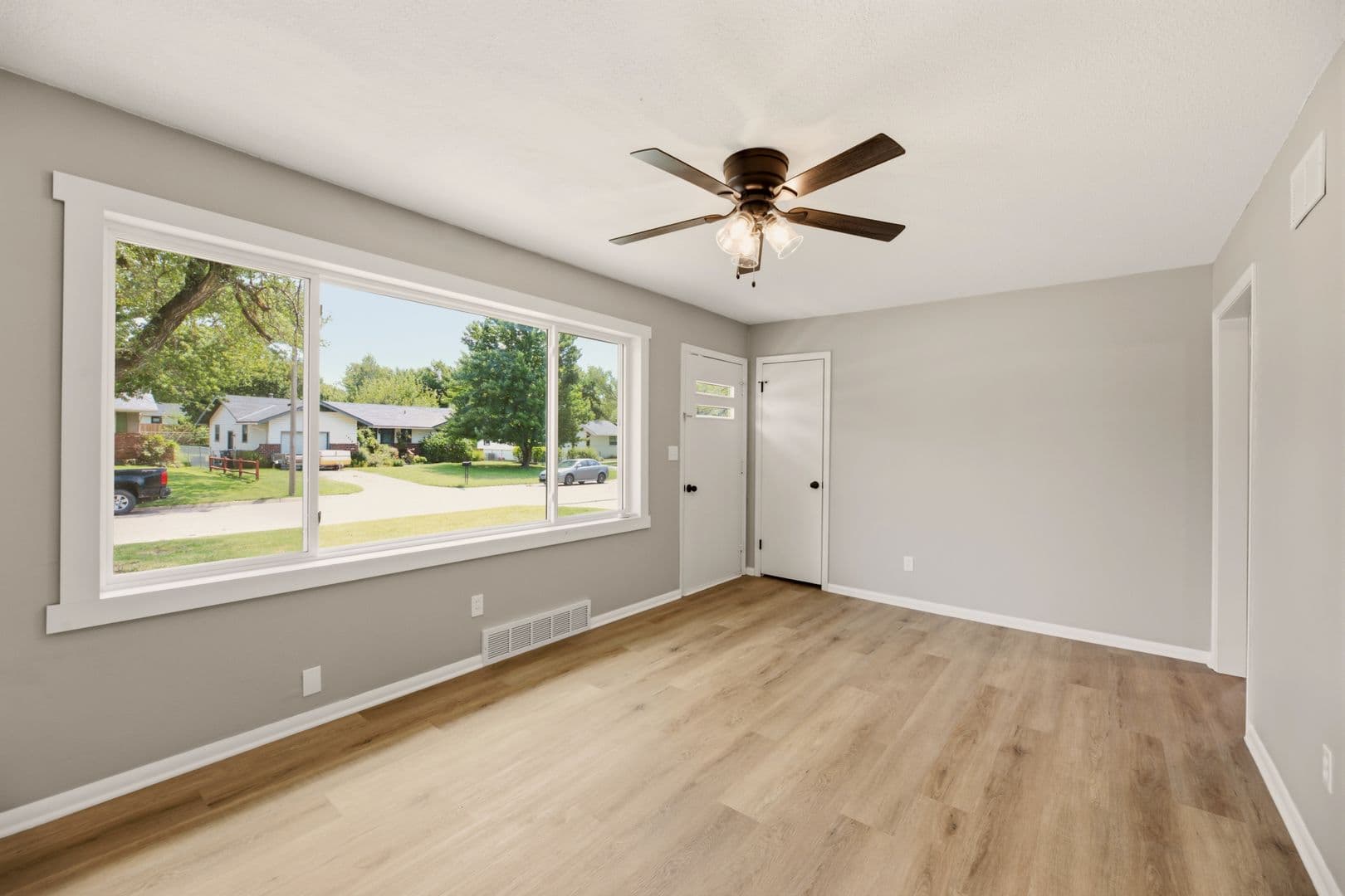 Derby House: 1425 N Georgie Ave
