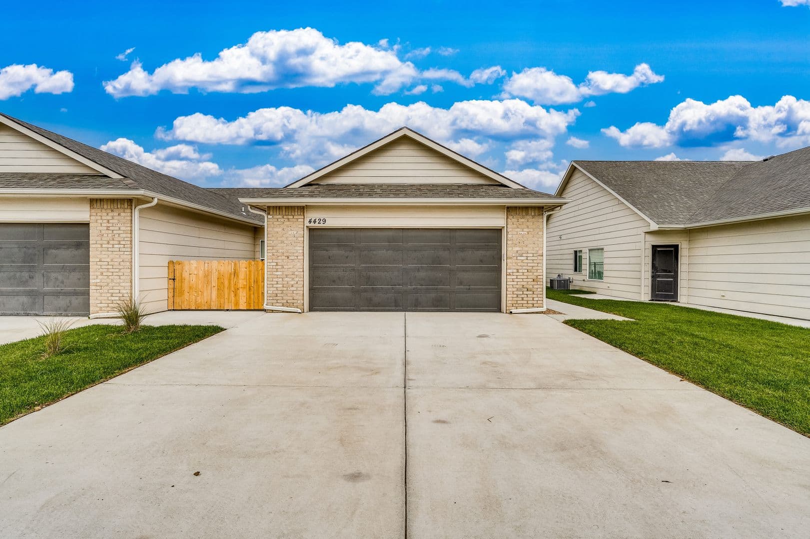 Wichita House: 1592 S Limuel St