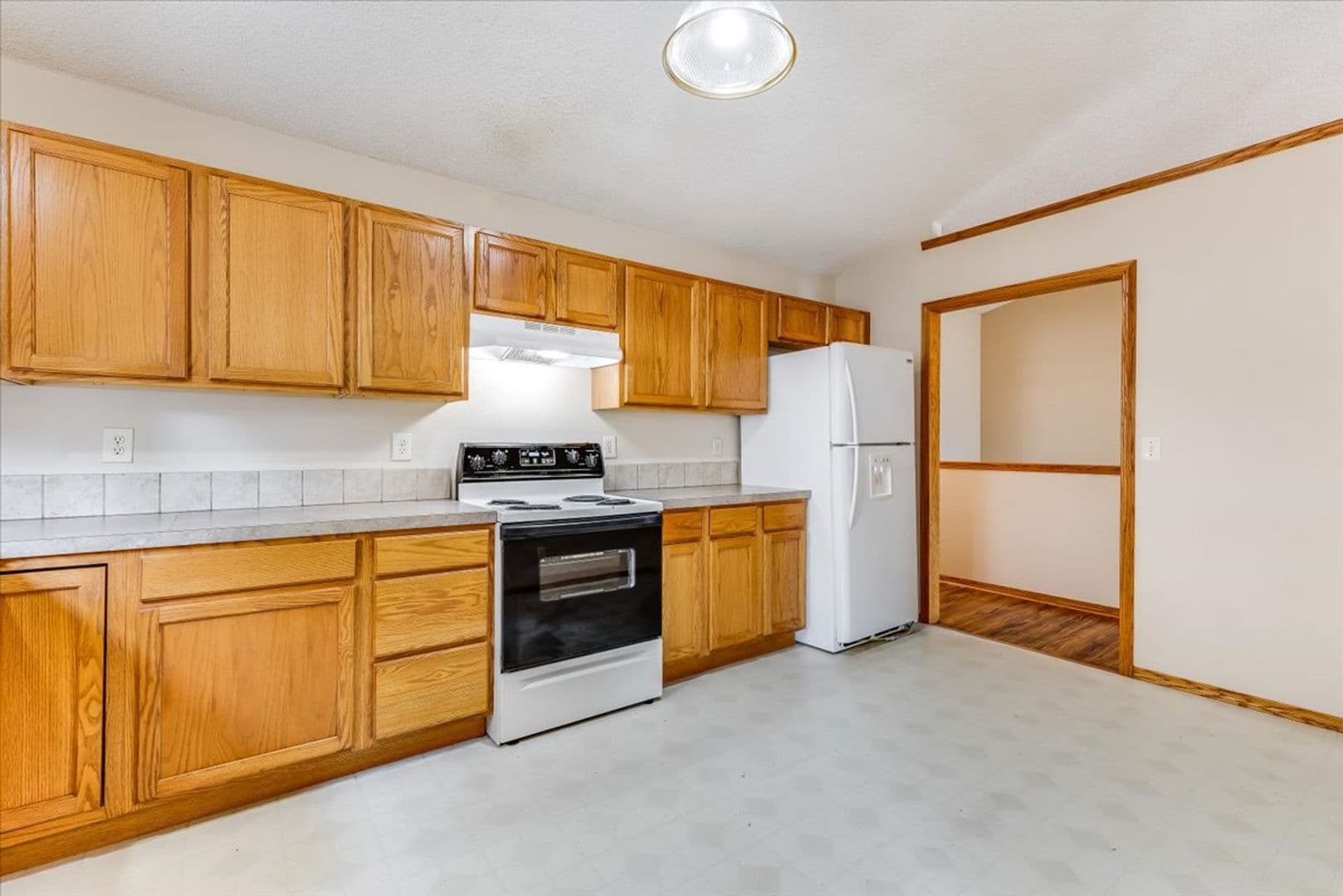 Wichita House: 121 N Florence St