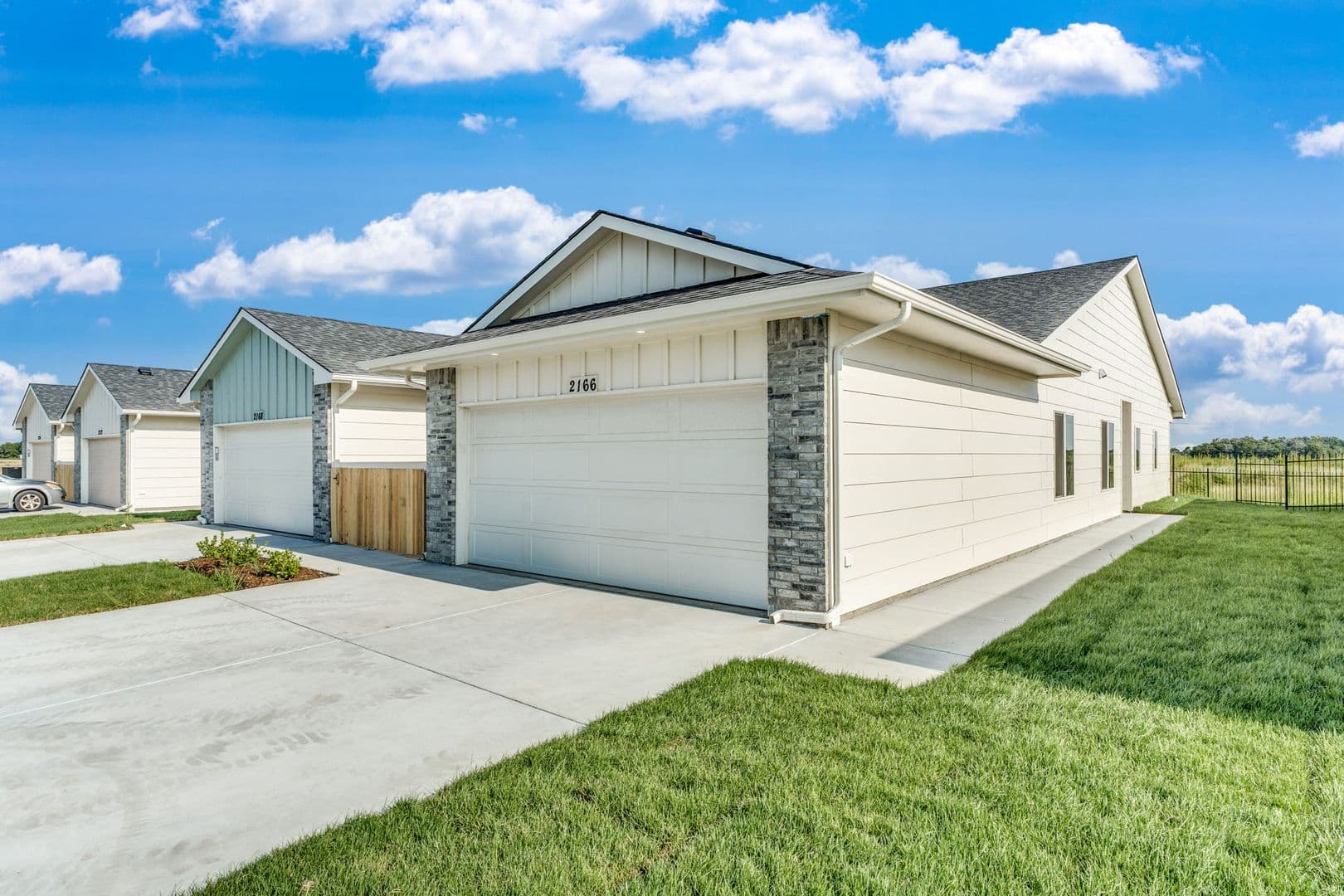 Goddard House: 15515 W Josephine St